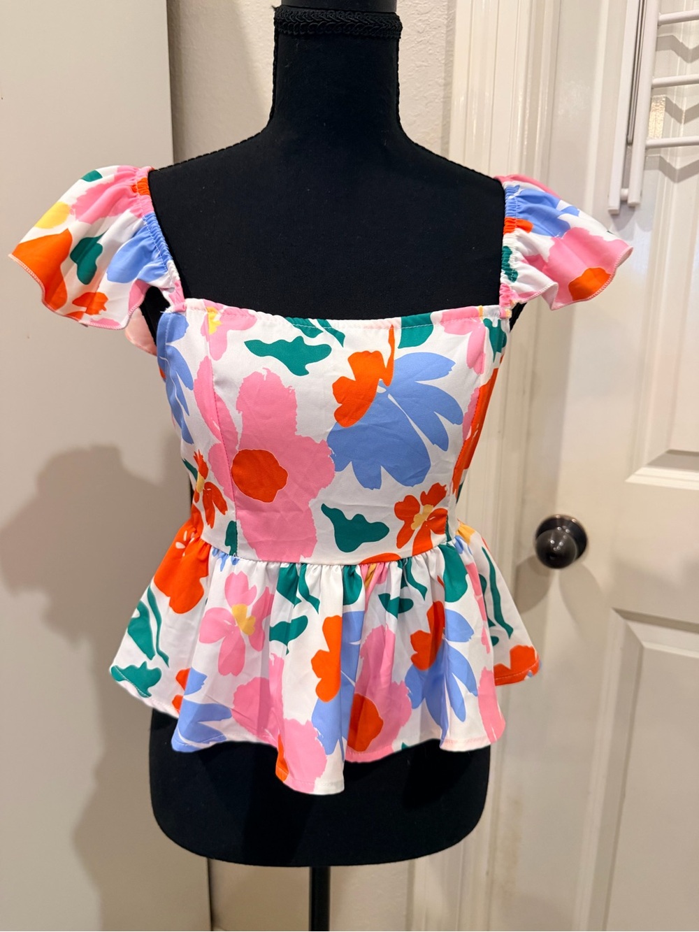 SHEIN White Multicolor Floral Square-Neck Peplum Top